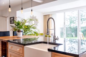 Breakfast Kitchen- click for photo gallery